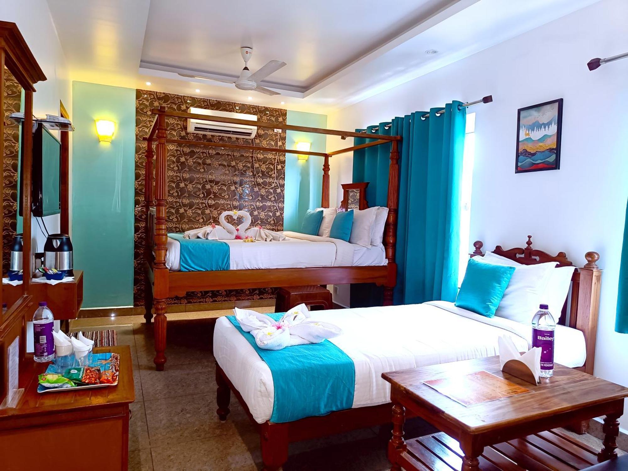Le Holiday Inn ปอนดิเชอรี ภายนอก รูปภาพ
